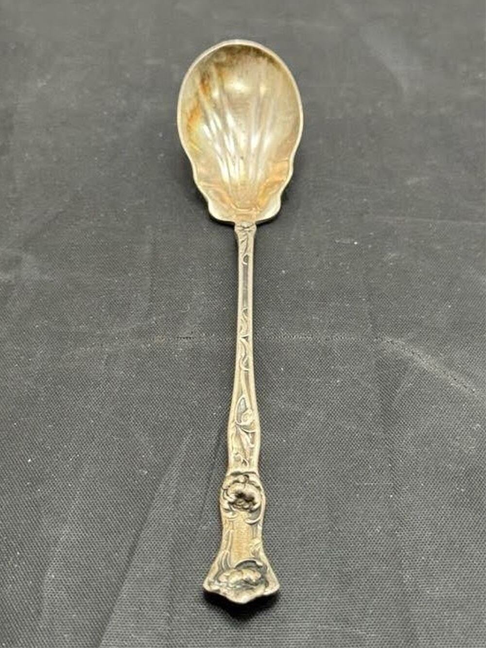 Antique Wallace Sterling Silver 1902 Floral Berry Sugar Spoon Shell Art Nouveau